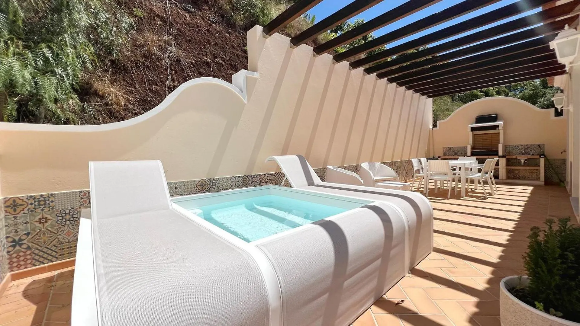 Villa Sol Palheiro Village By Holiday Rental Madeira Funchal  0*, Funchal (Madeira)